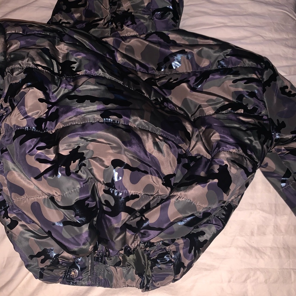 Puffer Jacket - Picture 2 of 2